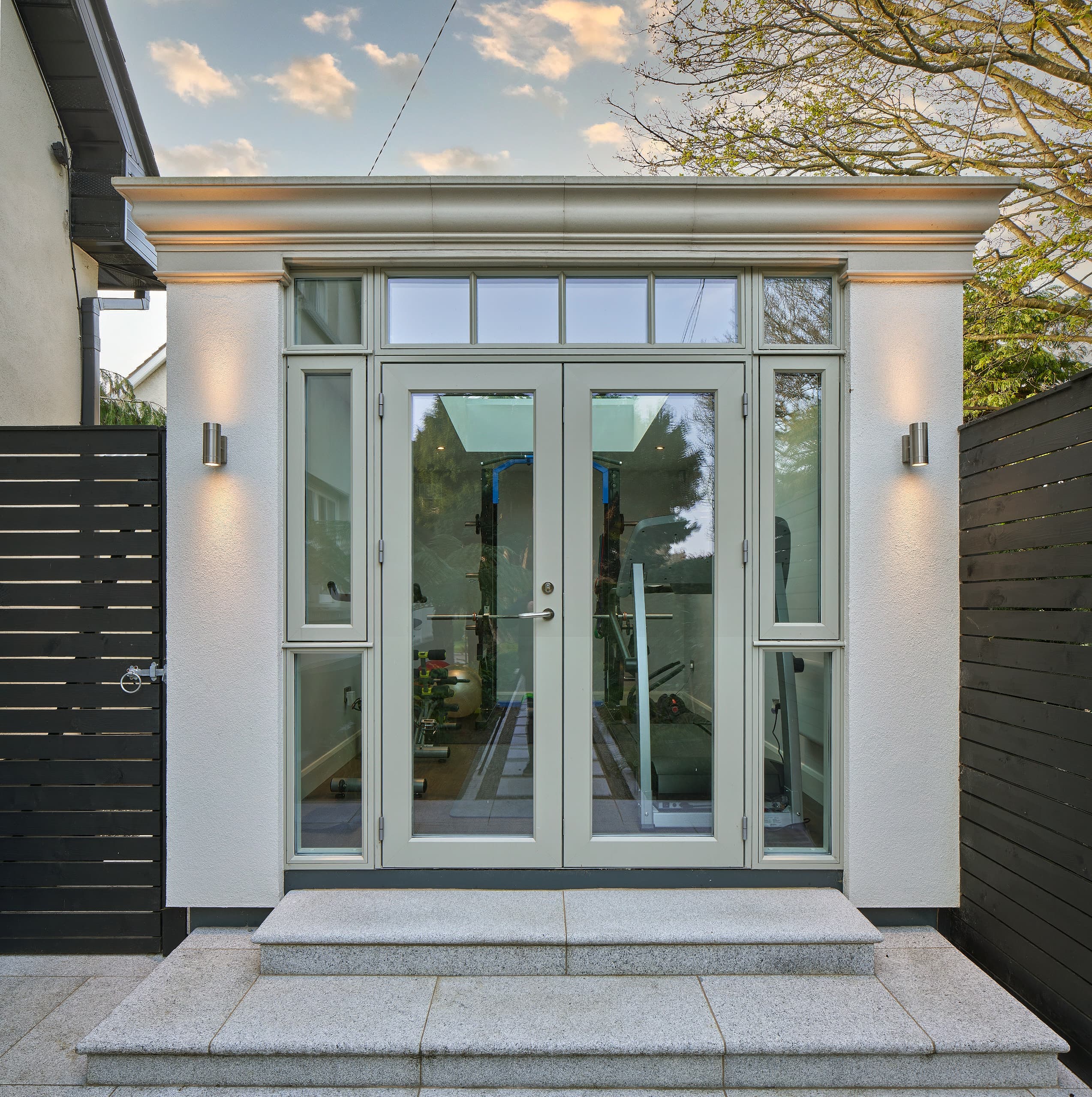 Bespoke Home Gym Garden Studio with Orangery-Style Design