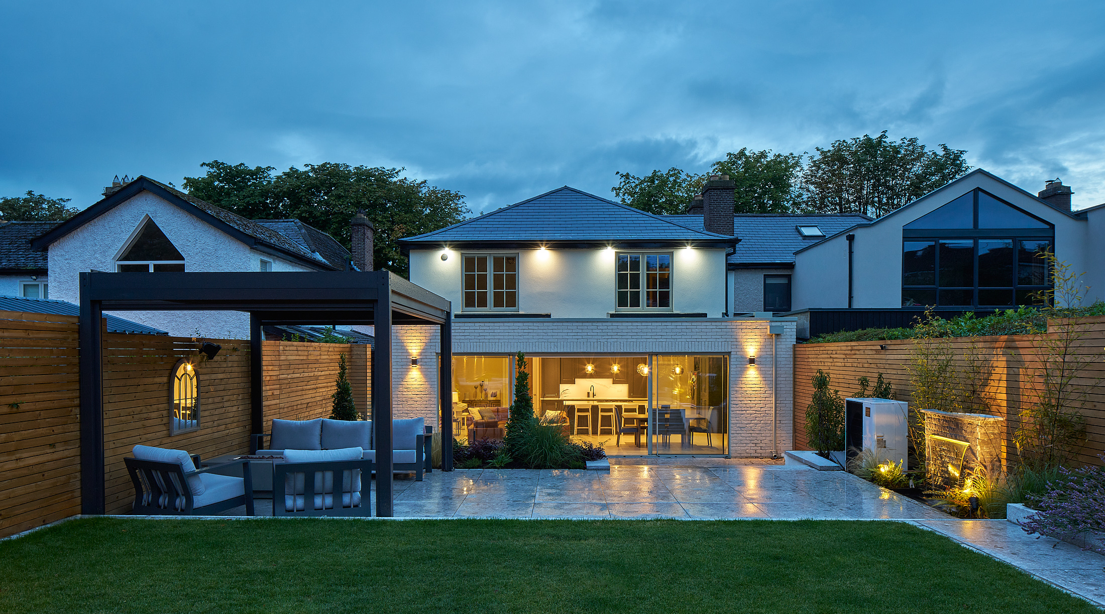 Bringing Light, Space, and Flow to a Griffith Avenue Home