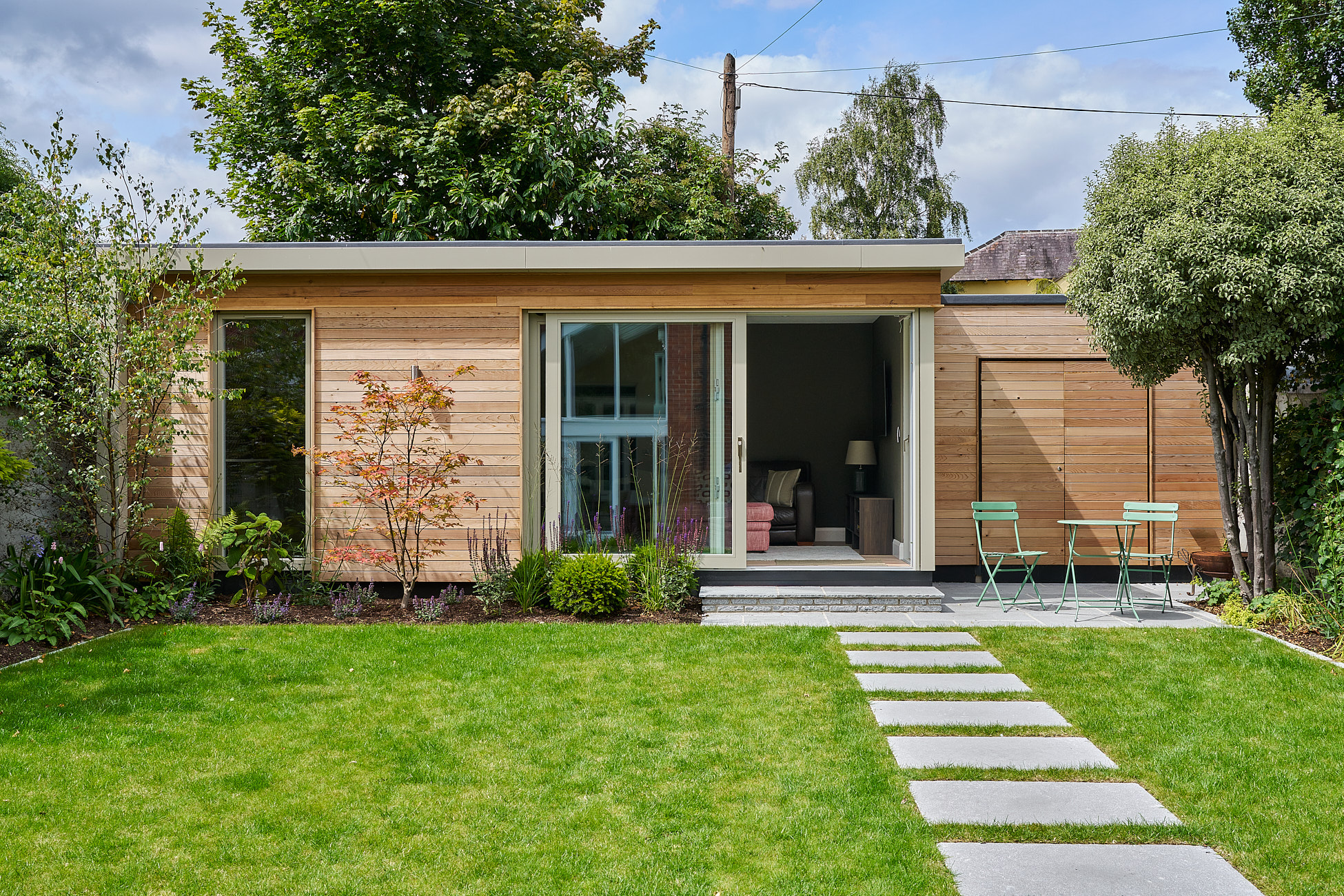 Bespoke Garden Studio with Integrated Storage and Living Space